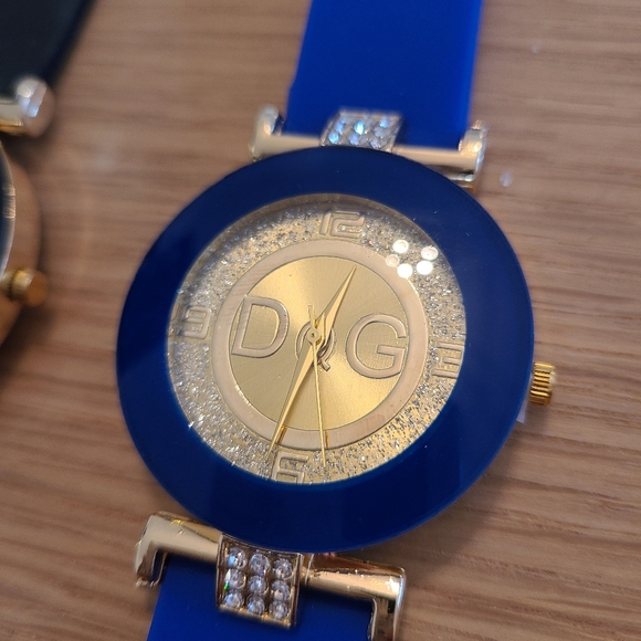 DOLCE & GABBANA watch - Picture 3 of 3